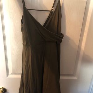 Never worn because it’s too short on me